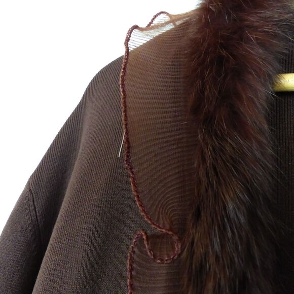 VTG Joseph A. Cardigan Women XL Brown Silk Blend Faux Fur Trim Crop Sweater Y2K - Picture 5 of 13